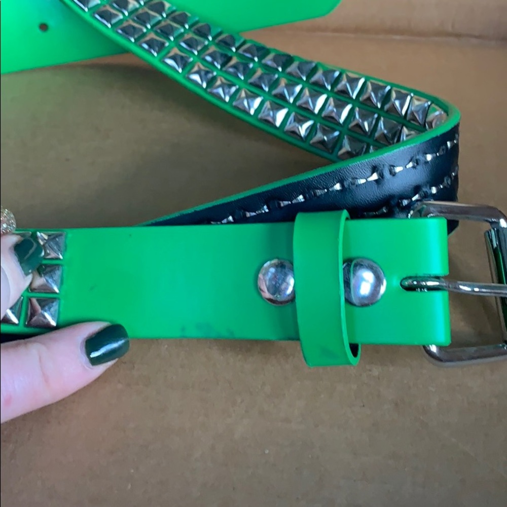 Tilt belt- Green Emo, Pop Punk Belt - Picture 3 of 5